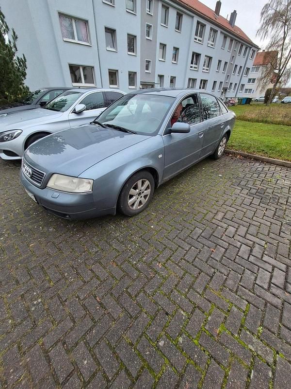Grau Gebraucht 1997 Audi A6 Limousine | 2.200 € (Fairer Preis) - Bild 1/4