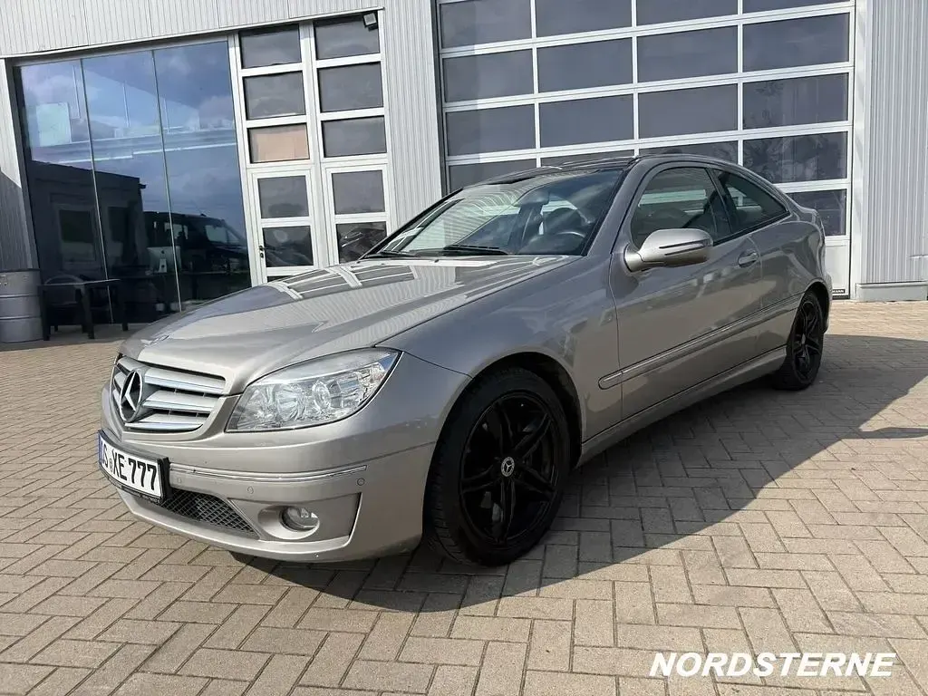 Gebraucht Mercedes CLC220 150 PS (110 kW) 2009 Cubanitsilber Coupé