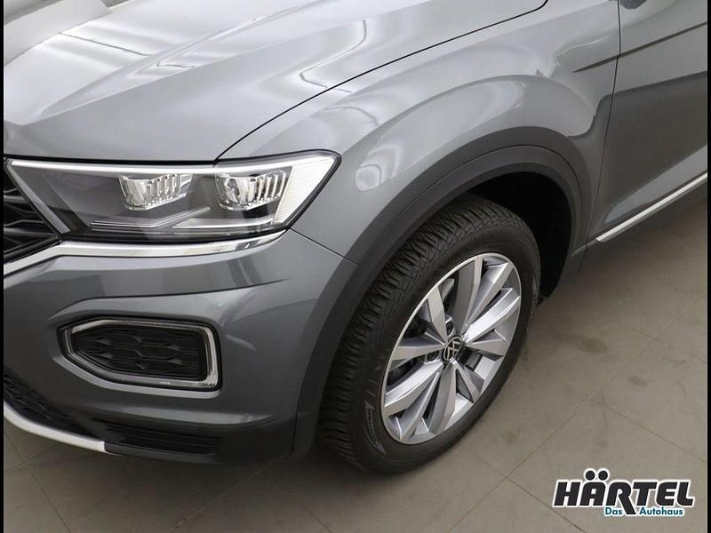 Gebraucht VW T-Roc Style 150 PS (110 kW) 2020 Indiumgrau (grey), metallic SUV