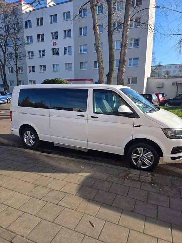 Gebraucht VW Transporter 199 PS (146 kW) 2019 Weiß Van