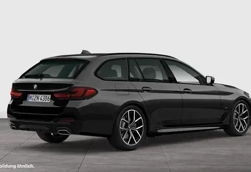 Gebraucht BMW 530 Shadowline 245 PS (180 kW) 2023 Schwarz Kombi