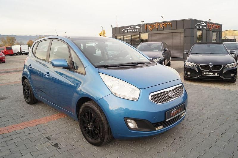 Blau Gebraucht 2010 Kia Venga Spirit Kleinwagen | 4.890 € (Fairer Preis) - Bild 1/4