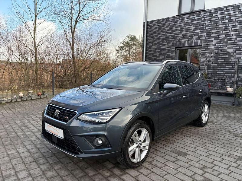 Gebraucht Seat Arona FR 116 PS (85 kW) 2019 Grau SUV