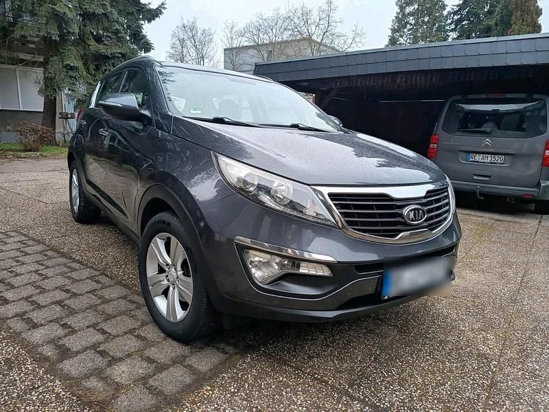 Gebraucht Kia Sportage 150 PS (110 kW) 2011 Grau SUV