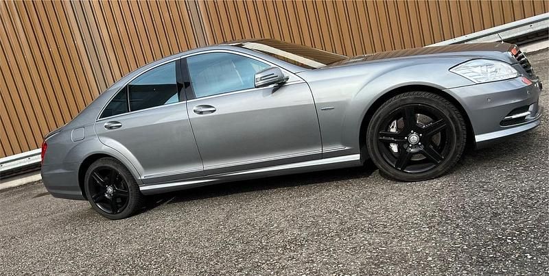 Gebraucht Mercedes S500 435 PS (319 kW) 2011 Silber Limousine