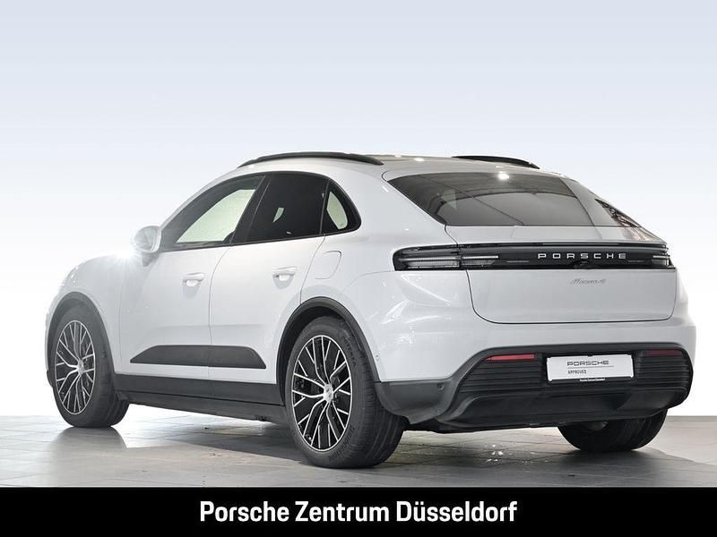 Second-hand Porsche Macan 300 kW (408 CP) 2024 Gri SUV
