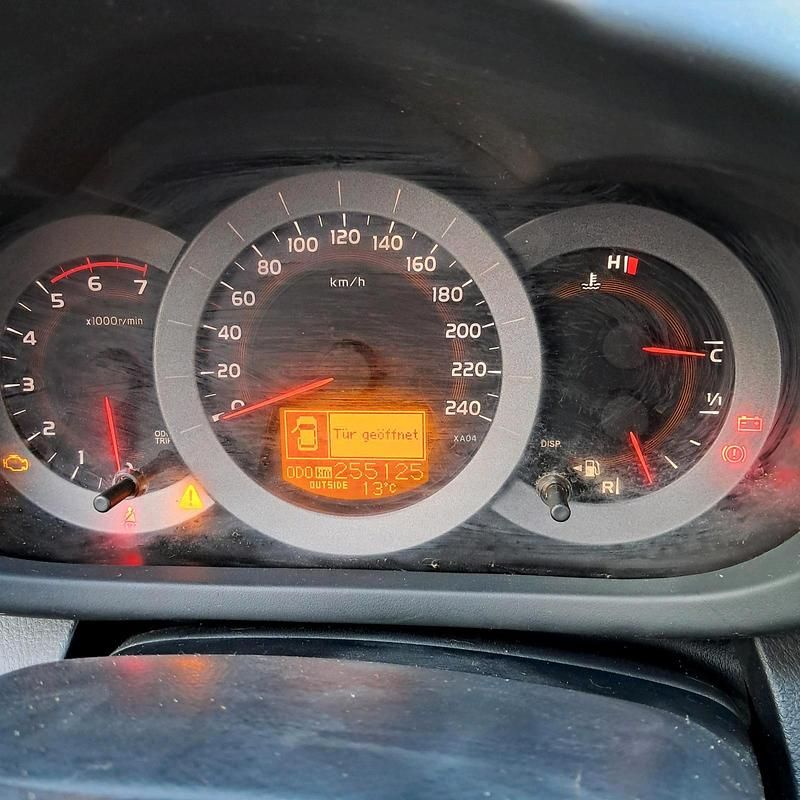 Gebraucht Toyota RAV4 170 PS (125 kW) 2007 SUV