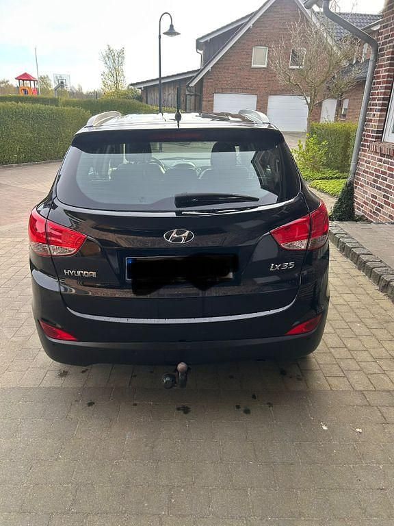 Gebraucht Hyundai ix35 Comfort 135 PS (99 kW) 2012 Schwarz SUV