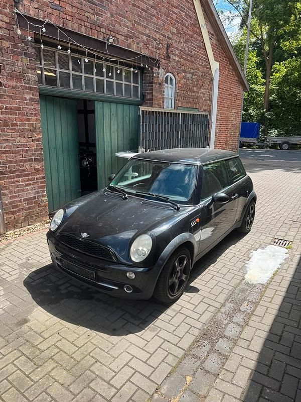 Schwarz Gebraucht 2005 Mini ONE Kleinwagen | 1.600 € (Guter Preis) - Bild 1/4