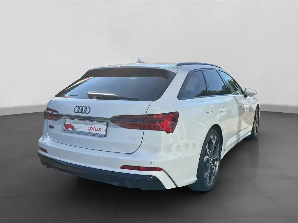 Gebraucht Audi S6 Ambiente 344 PS (253 kW) 2024 Gletscherweiß metallic Kombi