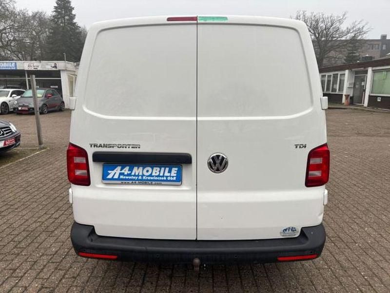 Gebraucht VW T6 102 PS (75 kW) 2016 Candyweiss Van