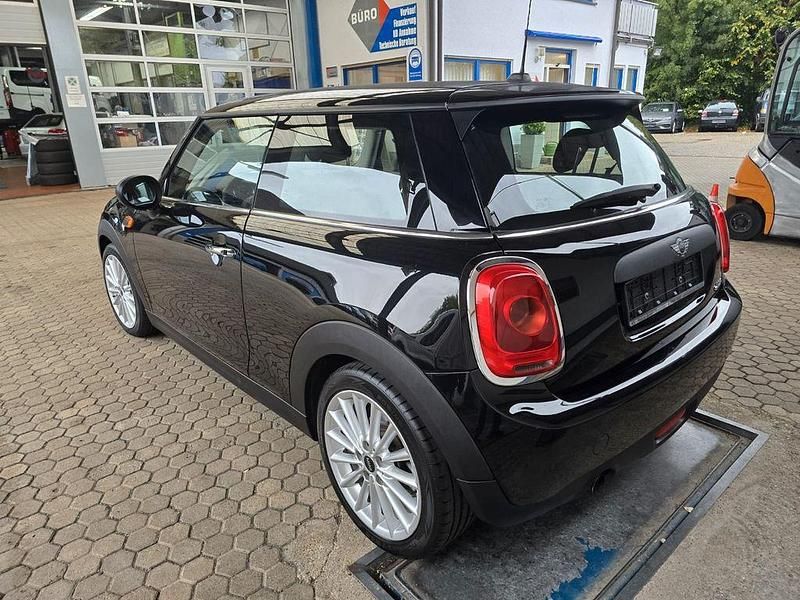 Gebraucht Mini ONE 102 PS (75 kW) 2014 Schwarz Kleinwagen
