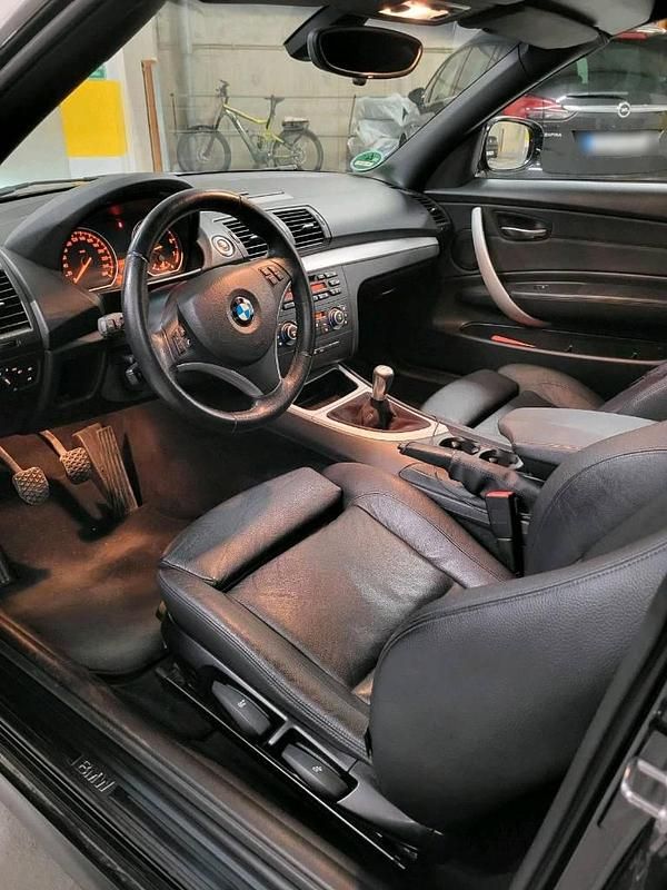 Gebraucht BMW 125 Cabriolet Performance 218 PS (160 kW) 2010 Schwarz Cabrio
