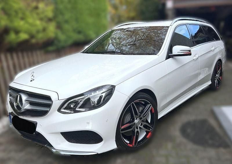 Gebraucht Mercedes E350 351 PS (258 kW) 2014 Weiß Kombi