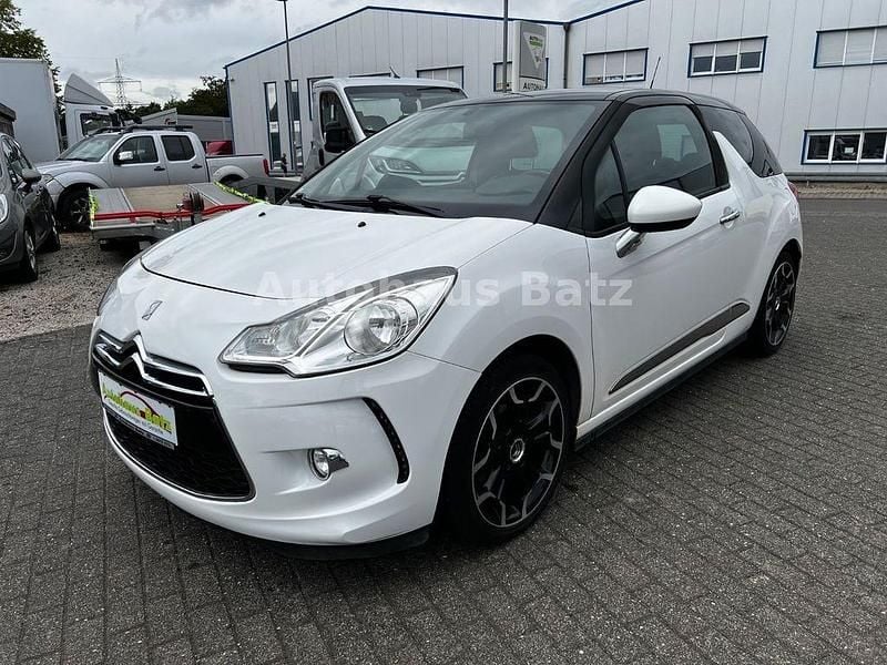 Weiß Gebraucht 2014 Citroën DS3 Chic Kleinwagen | 5.990 € (Fairer Preis) - Bild 1/4