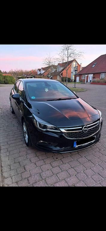 Gebraucht Opel Astra Active 110 PS (80 kW) 2018 Schwarz Limousine