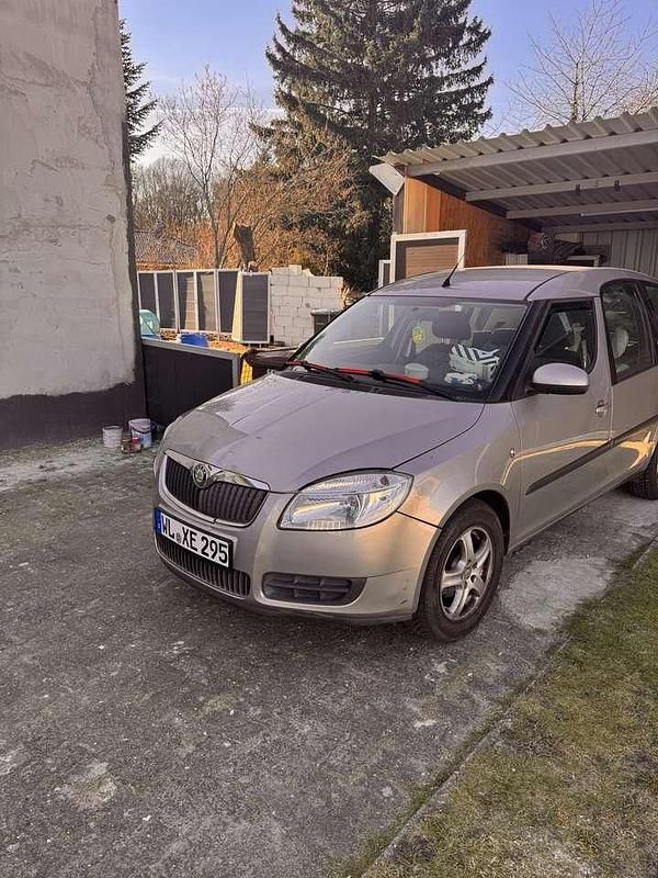 Gebraucht Skoda Roomster Style 89 PS (65 kW) 2009 Gold Van / Kleinbus