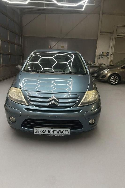 Gebraucht Citroën C3 Comfort 73 PS (53 kW) 2006 Grau Kleinwagen