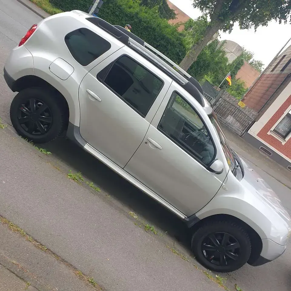 Gebraucht Dacia Duster Prestige 105 PS (77 kW) 2011 SUV