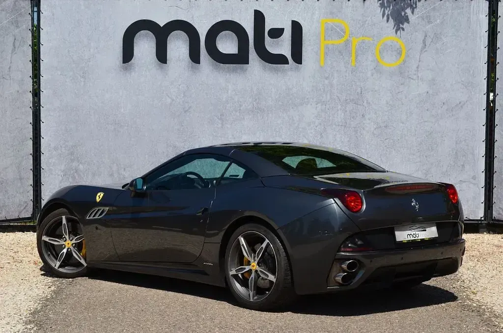 Gebraucht Ferrari California 489 PS (359 kW) 2013 Grau Cabrio