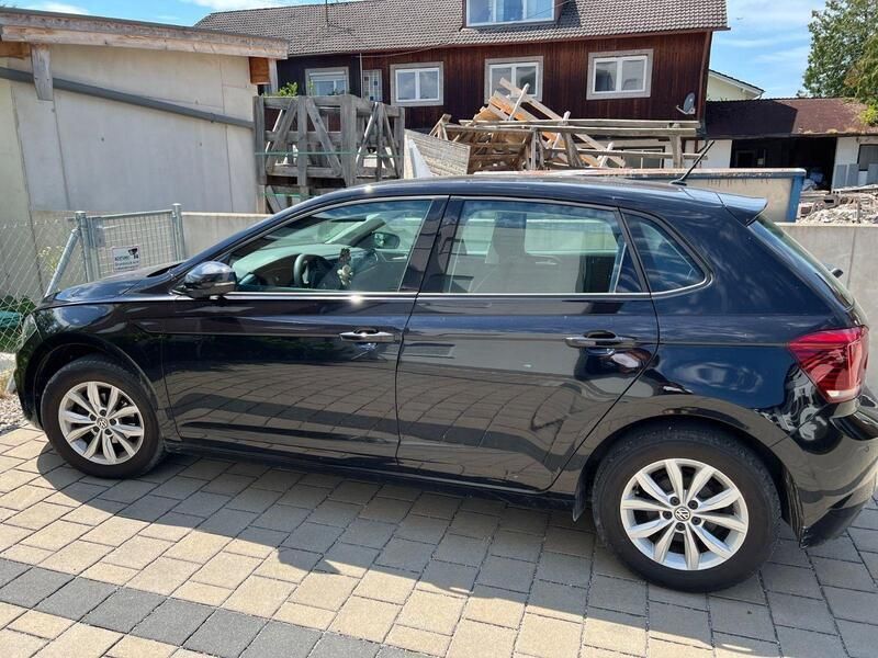 Schwarz Gebraucht 2018 VW Polo Highline Limousine | 15.000 € (Fairer Preis) - Bild 1/4