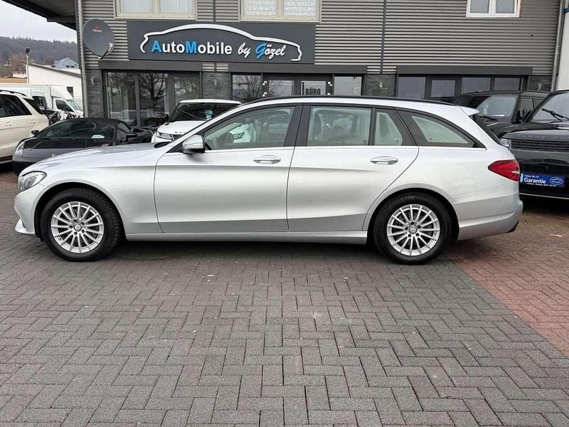 Second-hand Mercedes C220 170 CP (125 kW) 2015 Argintiu Break