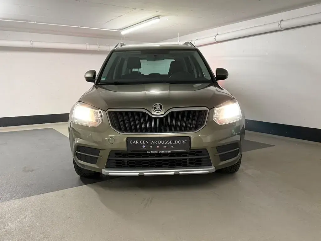 Gebraucht Skoda Yeti Active 110 PS (80 kW) 2015 Grün SUV
