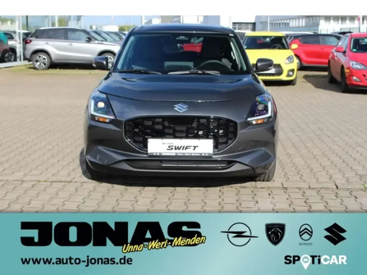 Neu Suzuki Swift Comfort+ 83 PS (61 kW) 2025 Grau Kleinwagen
