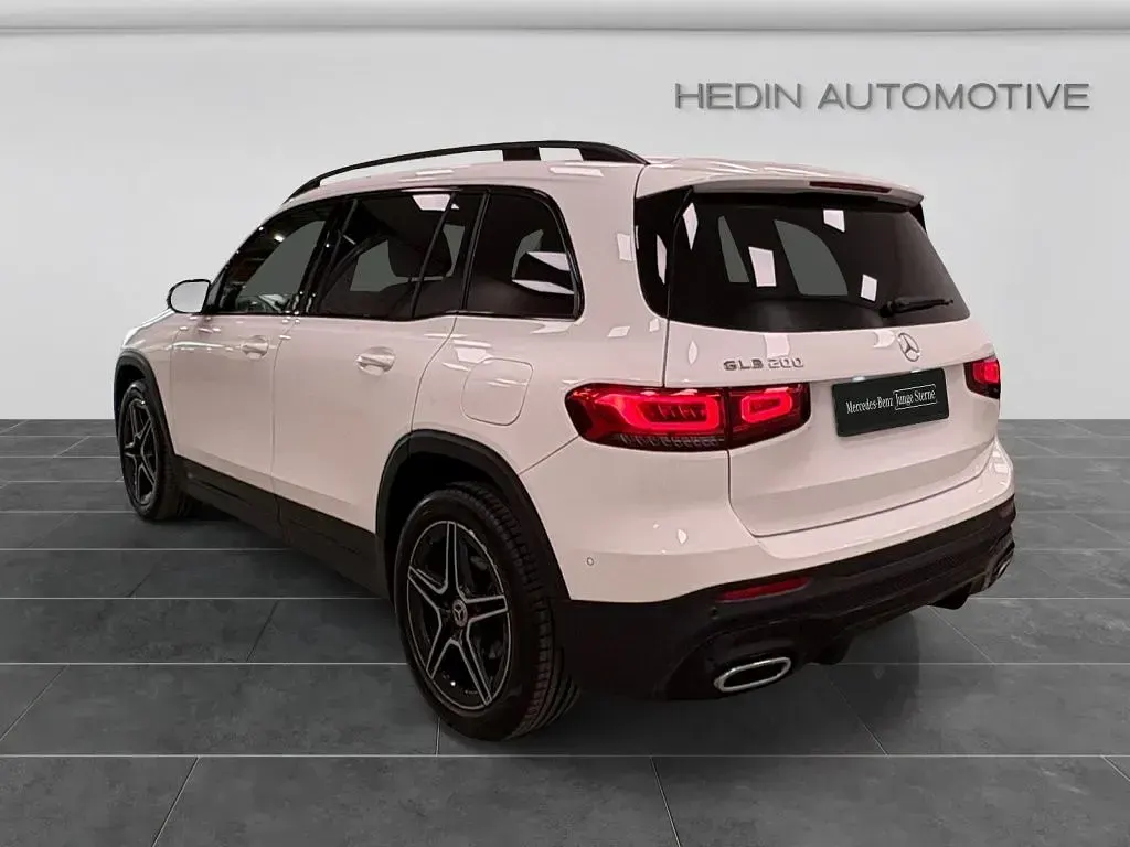 Gebraucht Mercedes GLB200 AMG 163 PS (119 kW) 2023 Weiß SUV