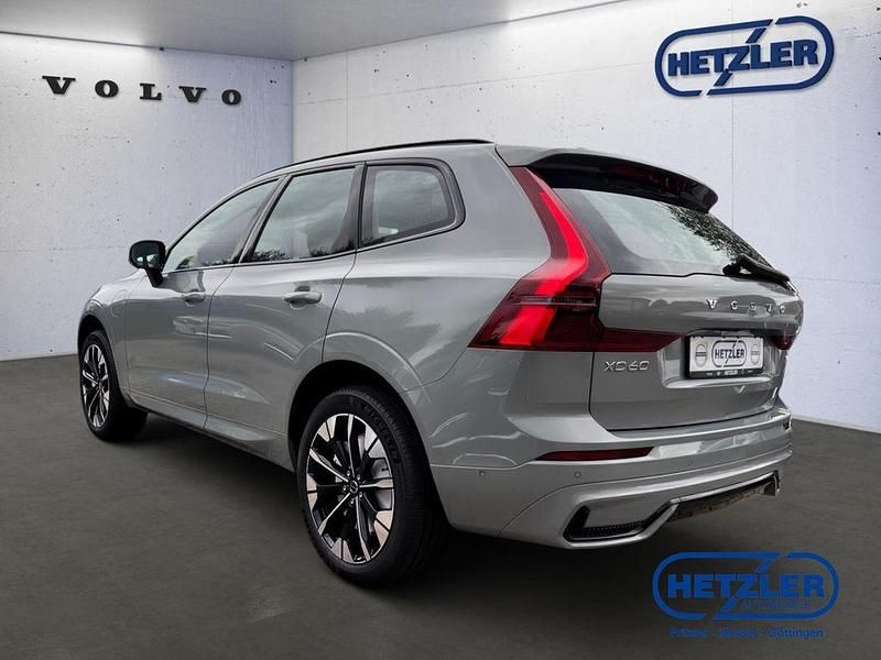 Neu Volvo XC60 Ultra 349 PS (256 kW) 2025 Vapour grey / metallic SUV