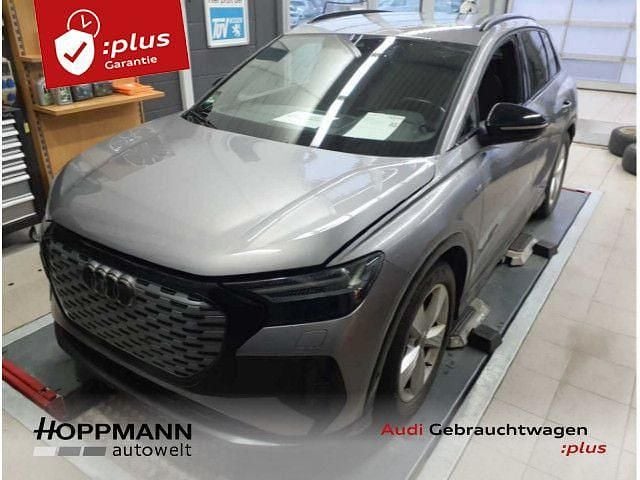 Taifungrau metallic Gebraucht 2023 Audi Q4 e-tron Ambiente SUV | 33.990 € (Guter Preis) - Bild 1/3