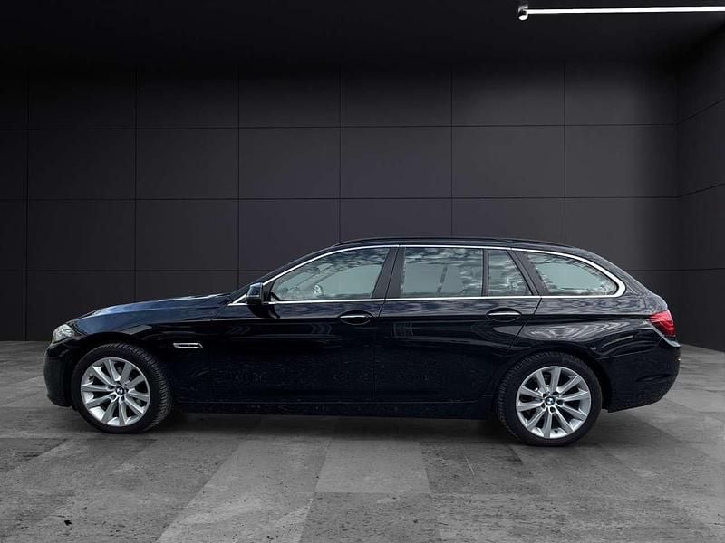 Gebraucht BMW 520 190 PS (139 kW) 2015 Schwarz Kombi