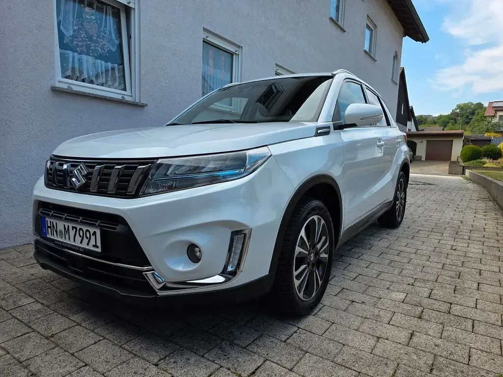 Gebraucht Suzuki Vitara Comfort 129 PS (94 kW) 2021 Weiß SUV