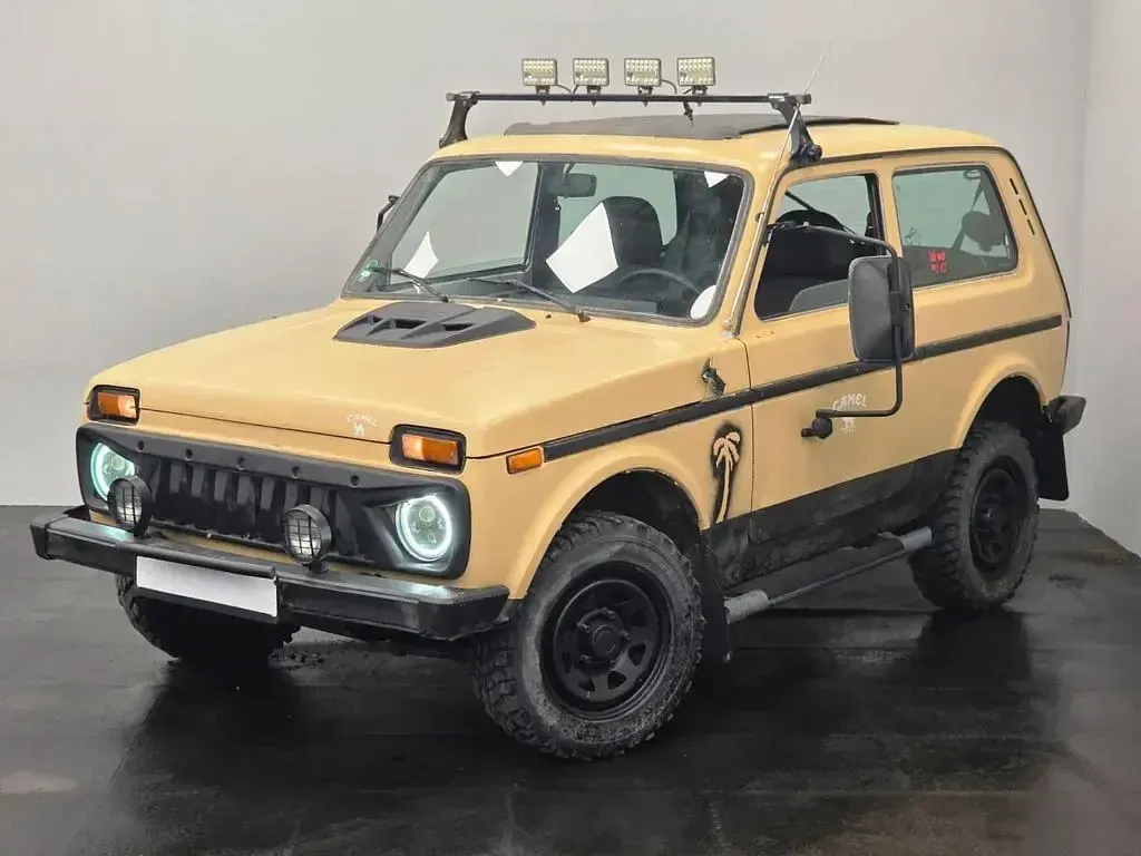 Gebraucht Lada niva 82 PS (60 kW) 2009 SUV