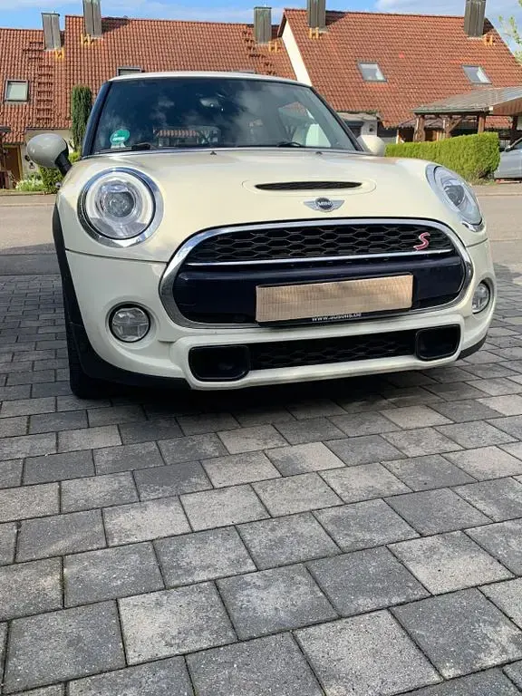 Używany Mini Cooper S 192 KM (141 kW) 2017 Biały Hatchback