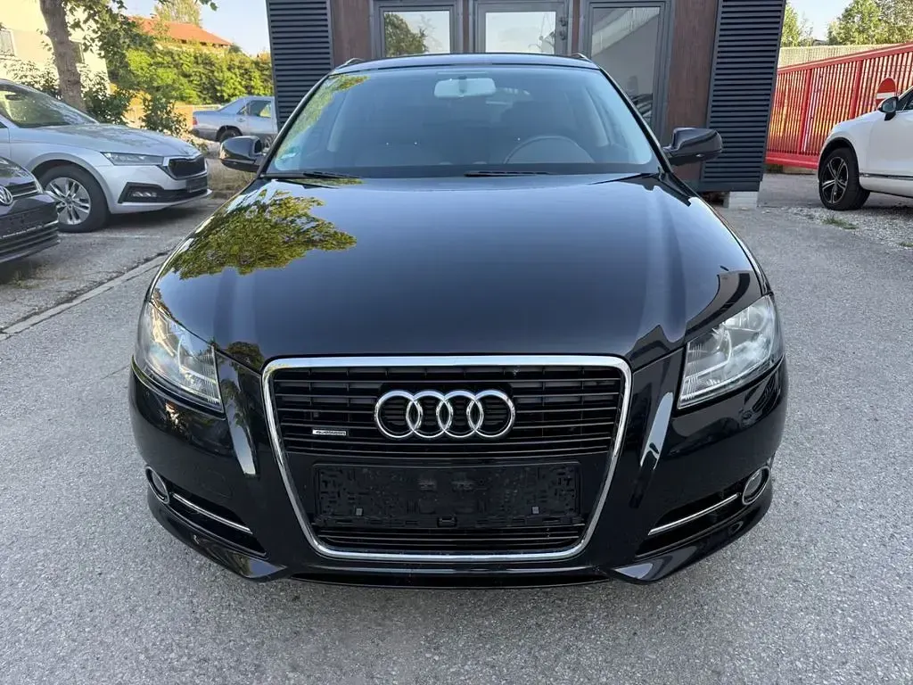 Gebraucht Audi A3 Ambition 140 PS (102 kW) 2012 Schwarz Kleinwagen