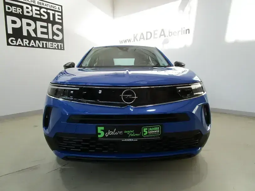 Używany Opel Mokka 101 KM (74 kW) 2023 Niebieski SUV