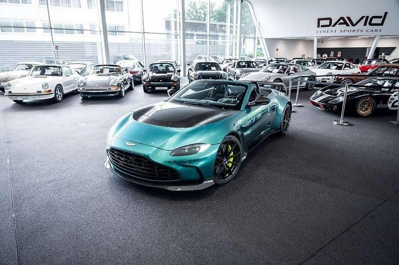 Aston marting racing green Gebraucht 2023 Aston Martin Vantage Coupé | 295.990 € - Bild 1/4