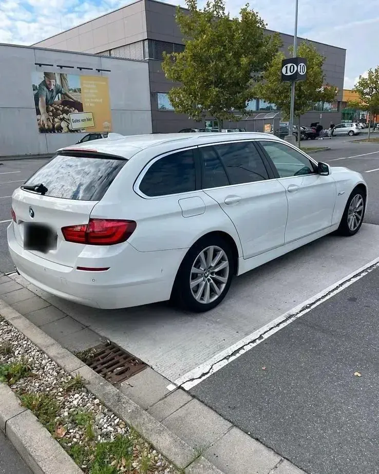Second-hand BMW 520 184 CP (135 kW) 2012 Alb Break