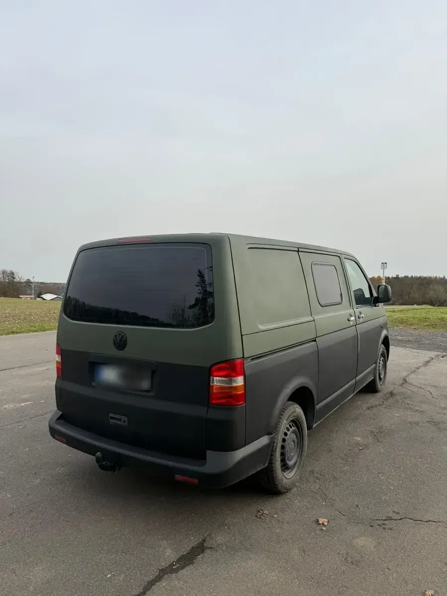 Gebraucht VW Multivan 102 PS (75 kW) 2006 Grün Van / Kleinbus