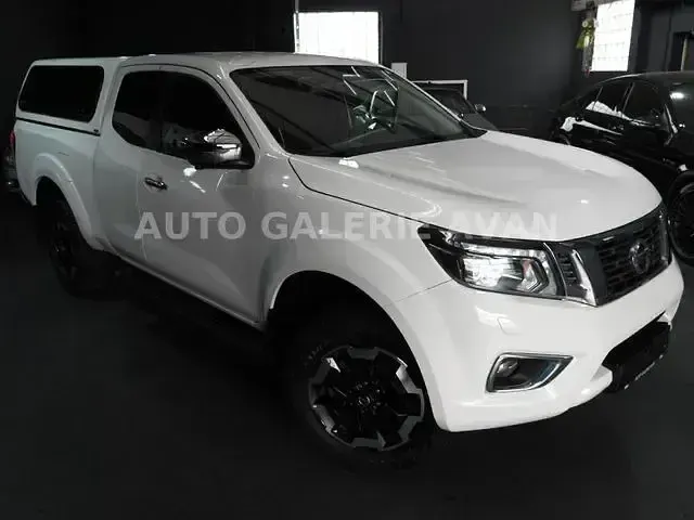 Gebraucht Nissan Navara N-Connecta 163 PS (119 kW) 2021 Weiß Pickup