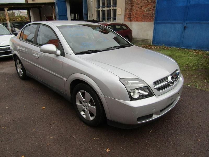 Gebraucht Opel Vectra 122 PS (89 kW) 2003 Silber Limousine