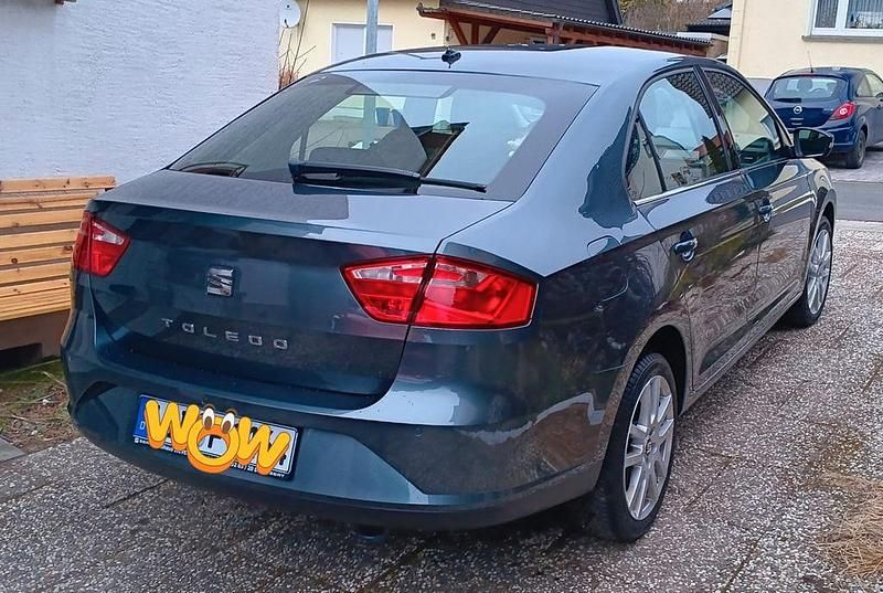 Gebraucht Seat Toledo Style 110 PS (80 kW) 2018 Grau Kleinwagen