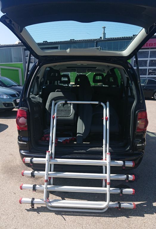 Schwarz Gebraucht 2008 VW Sharan United Van / Kleinbus | 5.500 € (Fairer Preis) - Bild 1/4