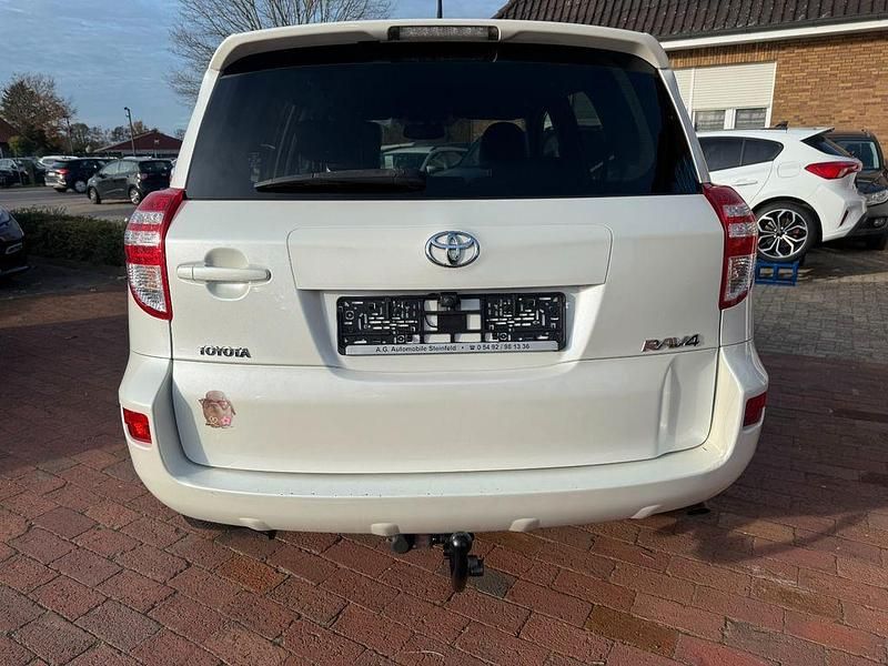 Gebraucht Toyota RAV4 Life 150 PS (110 kW) 2010 Weiß SUV