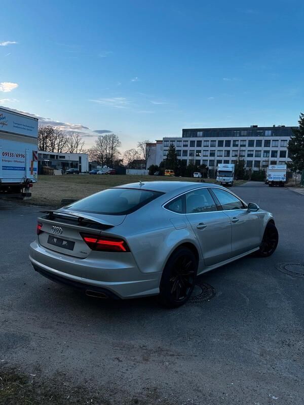 Andere außenfarben Gebraucht 2016 Audi A7 Competition Kleinwagen | 21.000 € (Superpreis) - Bild 1/4