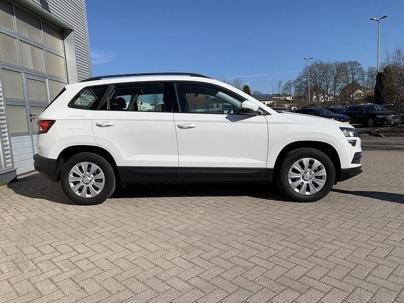 Gebraucht Skoda Karoq Active 116 PS (85 kW) 2019 Weiß SUV