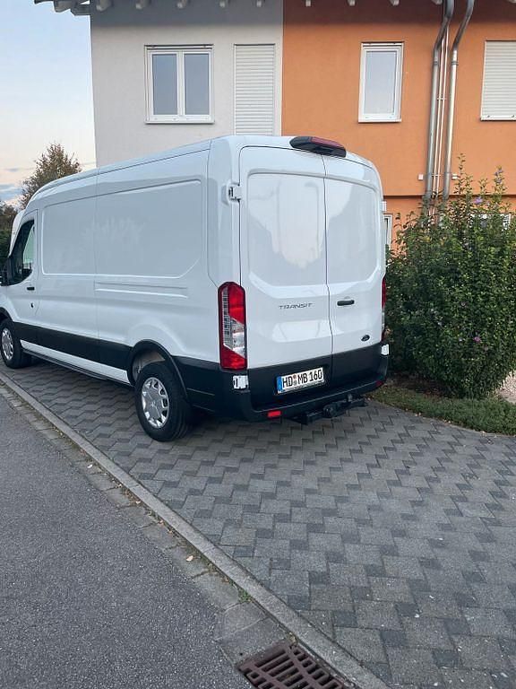 Gebraucht Ford Transit 170 PS (125 kW) 2023 Weiß Limousine