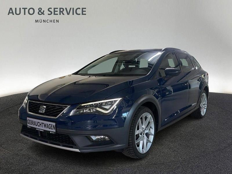 Blau Gebraucht 2018 Seat Leon X-Perience 4Drive Kombi | 19.960 € (Fairer Preis) - Bild 1/3