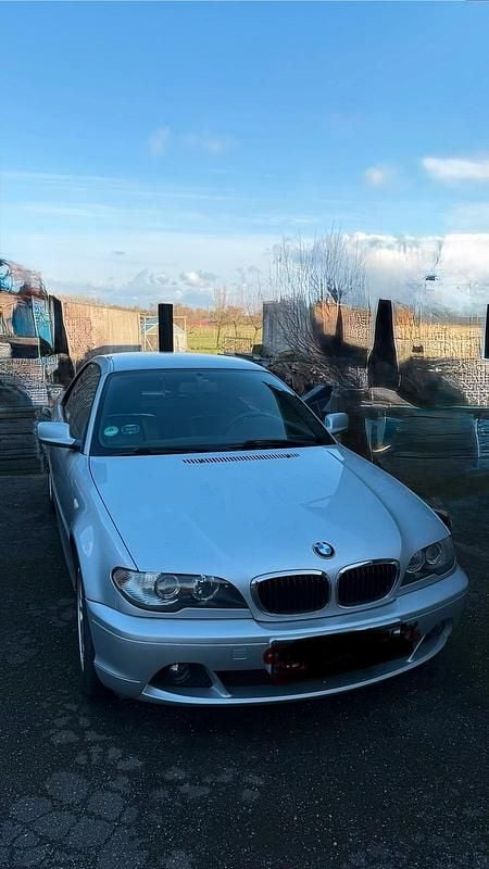 Gebraucht BMW 318 Cabriolet 150 PS (110 kW) 2006 Silber Cabrio